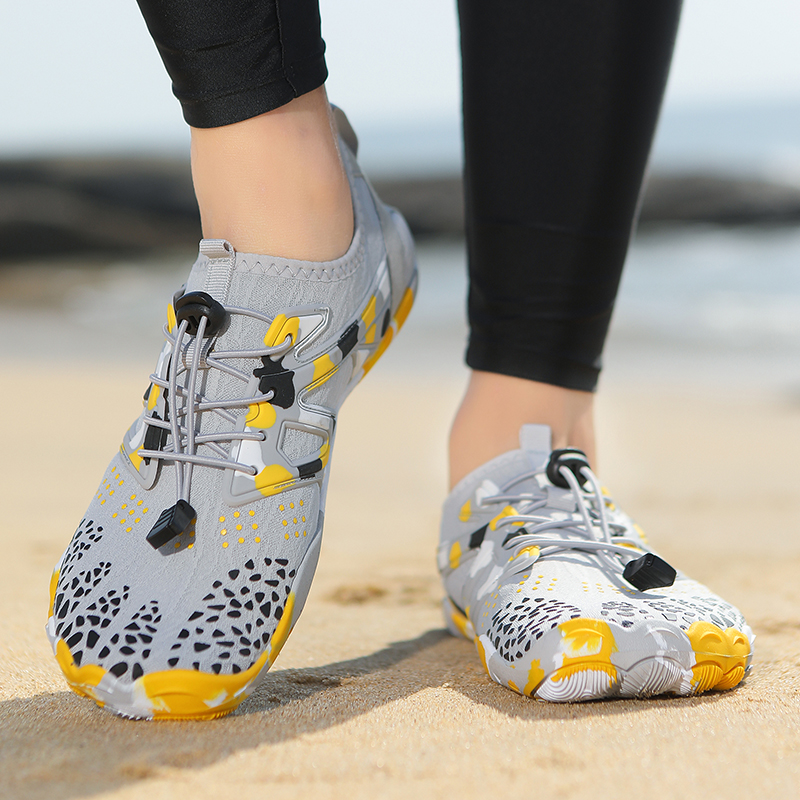 Outdoor Hiking Shoes for Men,  - Aquatic Sports ulasan dan harga