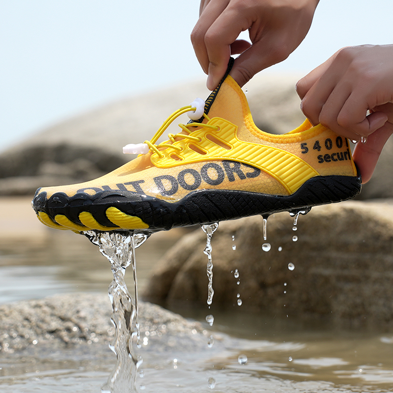 Men Water Shoes Beach Barefoot - Aquatic Sports ulasan dan harga